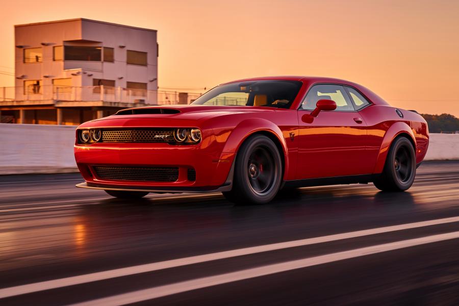  Dodge Challenger SRT Demon 2017 года  (фото 1 из 181)